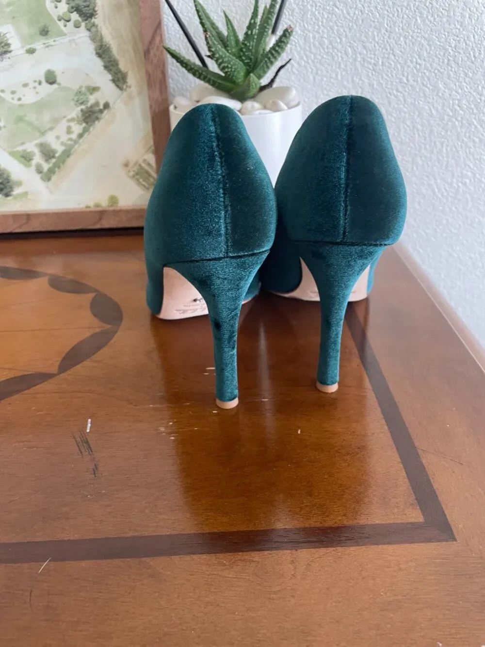 Nicola Bathie x Antonio Melani Green Velvet Pointed Toe Pumps 8 Floral